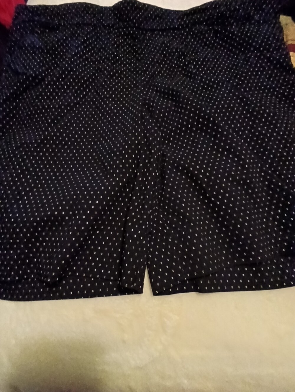 Hilary Radley Black W Specs White Stretchy Shorts Sz 18 Excellent Condition Nwot